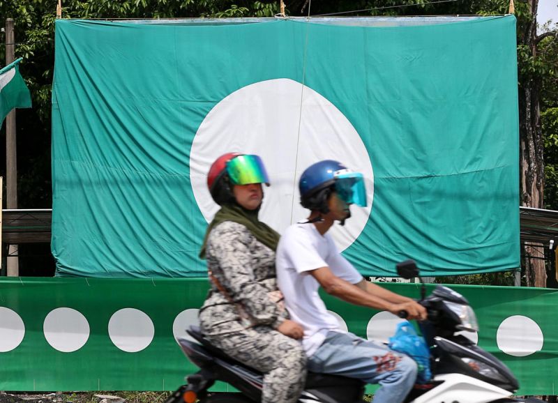 PAS, which has ruled Kelantan since 1990, will be contesting all 14 parliamentary and 45 state seats in Kelantan. u00e2u20acu2022 Picture by Sayuti Zainudin