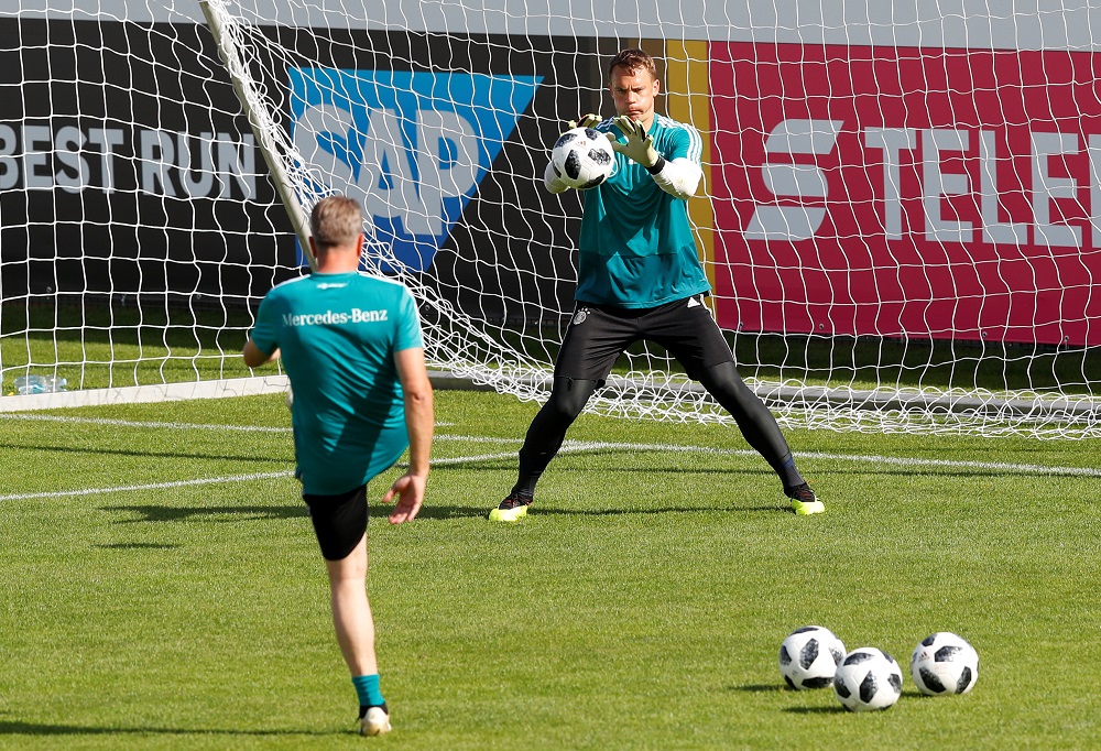 Germanyu00e2u20acu2122s Manuel Neuer during training at Eppan in Italy May 26, 2018. u00e2u20acu201d Reuters pic