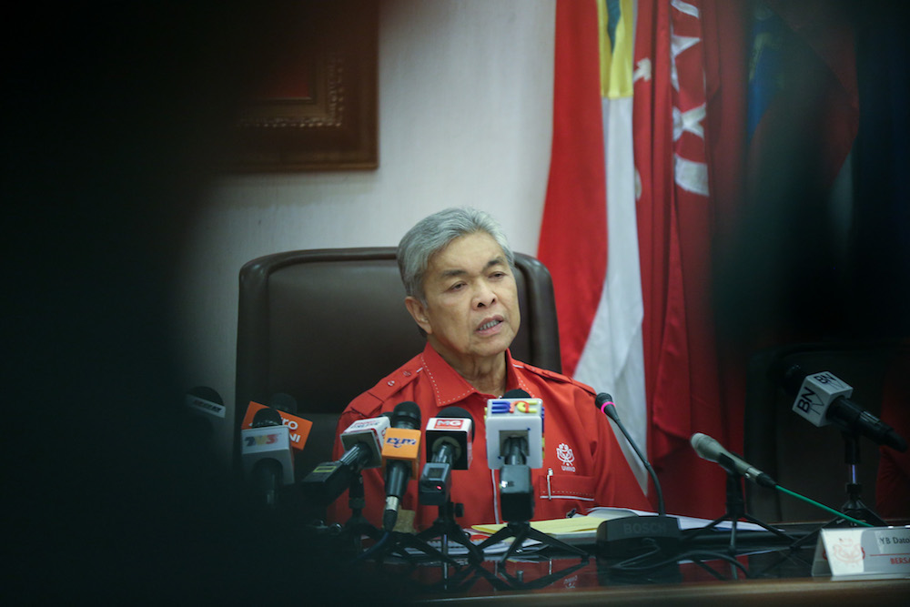Datuk Seri Zahid Hamidi speaks to the media after an Umno supreme council meeting in Kuala Lumpur May 22, 2018. u00e2u20acu201d Picture by Ahmad Zamzahuri