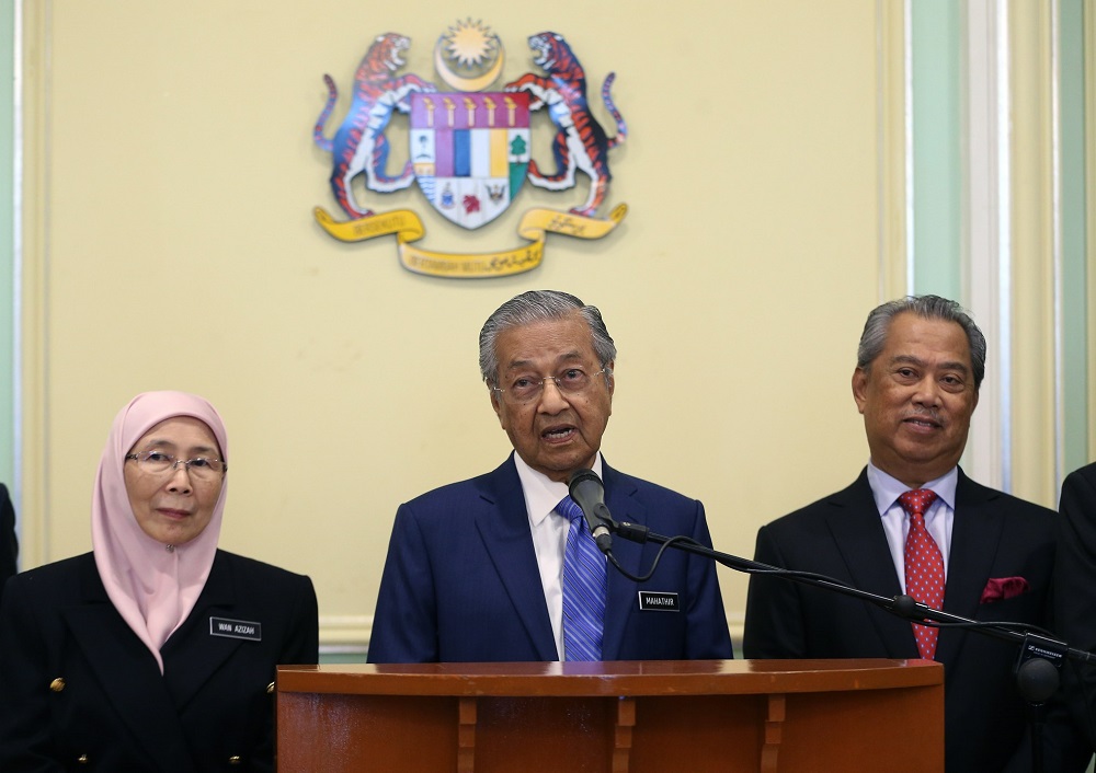 Prime Minister Tun Dr Mahathir Mohamad speaks during a press conference in Putrajaya May 23, 2018. u00e2u20acu201d Picture by Abdul Razak Ghazali