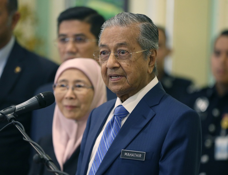 Prime Minister Tun Dr Mahathir Mohamad speaks during a press conference in Putrajaya May 23, 2018. u00e2u20acu201d Picture by Abdul Razak Ghazali