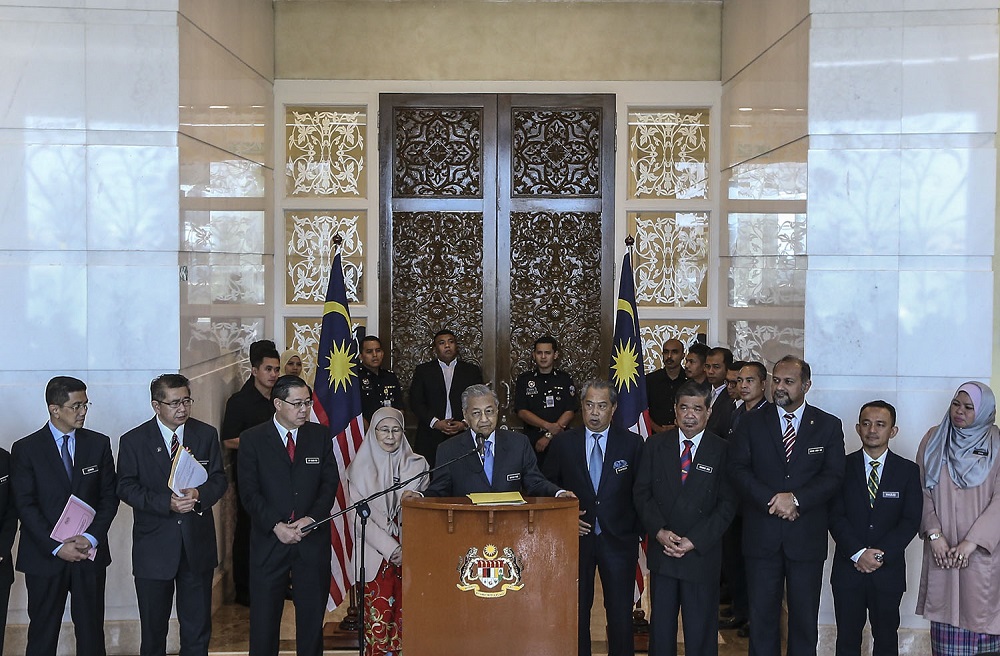 Prime Minister Tun Dr Mahathir Mohamad  speaks during a press conference after chairing a Cabinet meeting at the Prime Ministeru00e2u20acu2122s Office in Putrajaya May 30,2018. u00e2u20acu201d Picture by Azneal Ishak