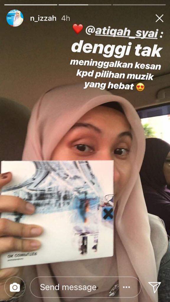She has been a huge fan of Radiohead since the 1990s.— Picture via Instagram/ Nurul Izzah 