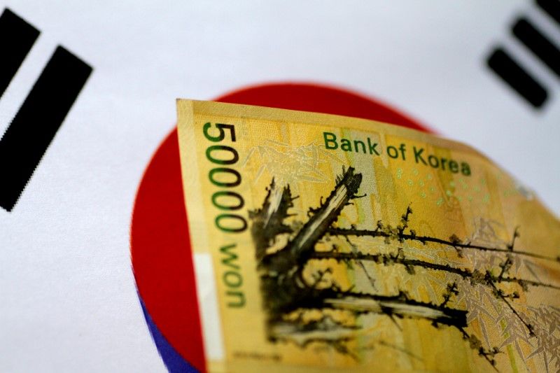 A South Korea won note is seen in this illustration photo May 31, 2017. u00e2u20acu2022 Reuters pic