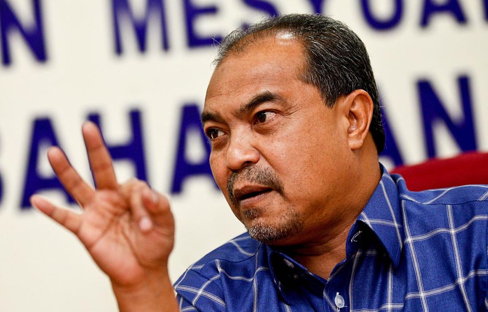 BN candidate for Jerai Parliament Datuk Seri Jamil Khir Baharom speaks to the press during an interview, May 4, 2018. u00e2u20acu201d Picture by Sayuti Zainudin