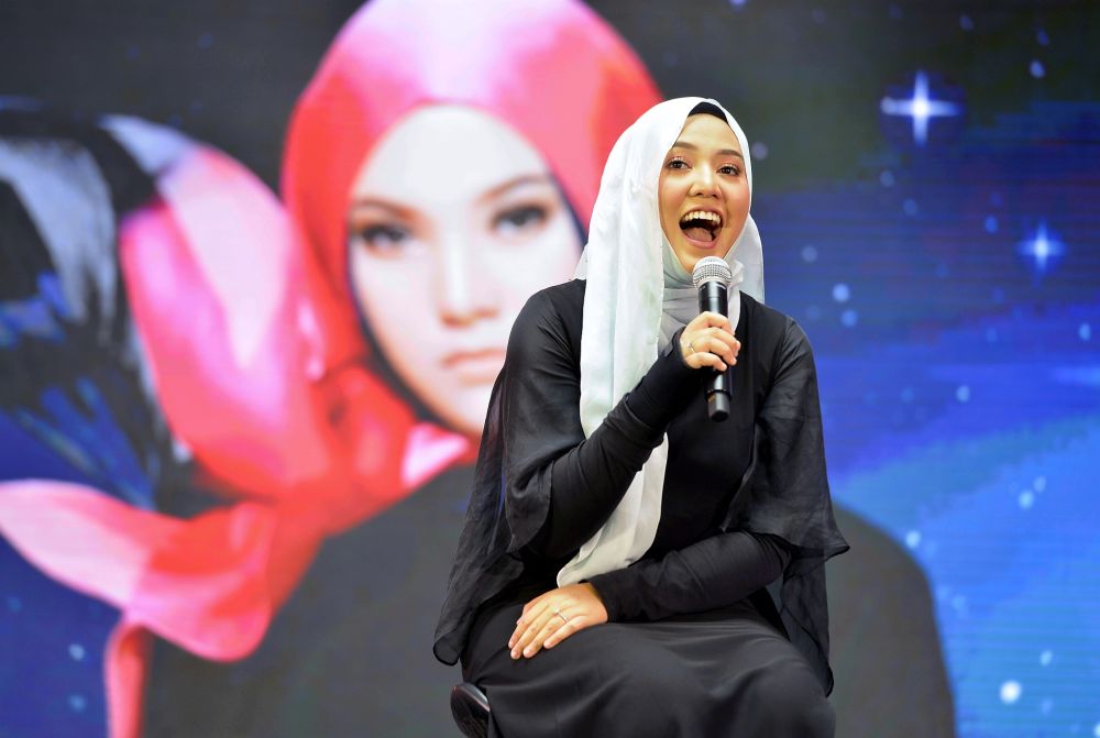 Shila admitted her musical career has been a topsy-turvy journey. u00e2u20acu201d Picture by Ham Abu Bakar