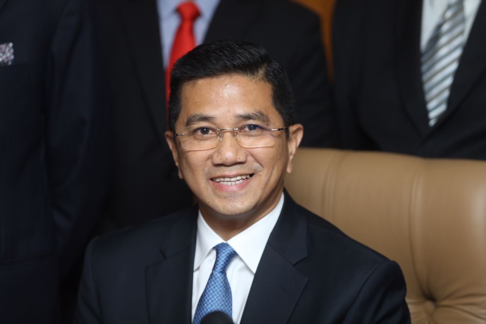 Selangor MB Datuk Seri Mohamed Azmin Ali speaks during a press conference May 16, 2018.  u00e2u20acu201d Picture by Zuraneeza Zulkifli