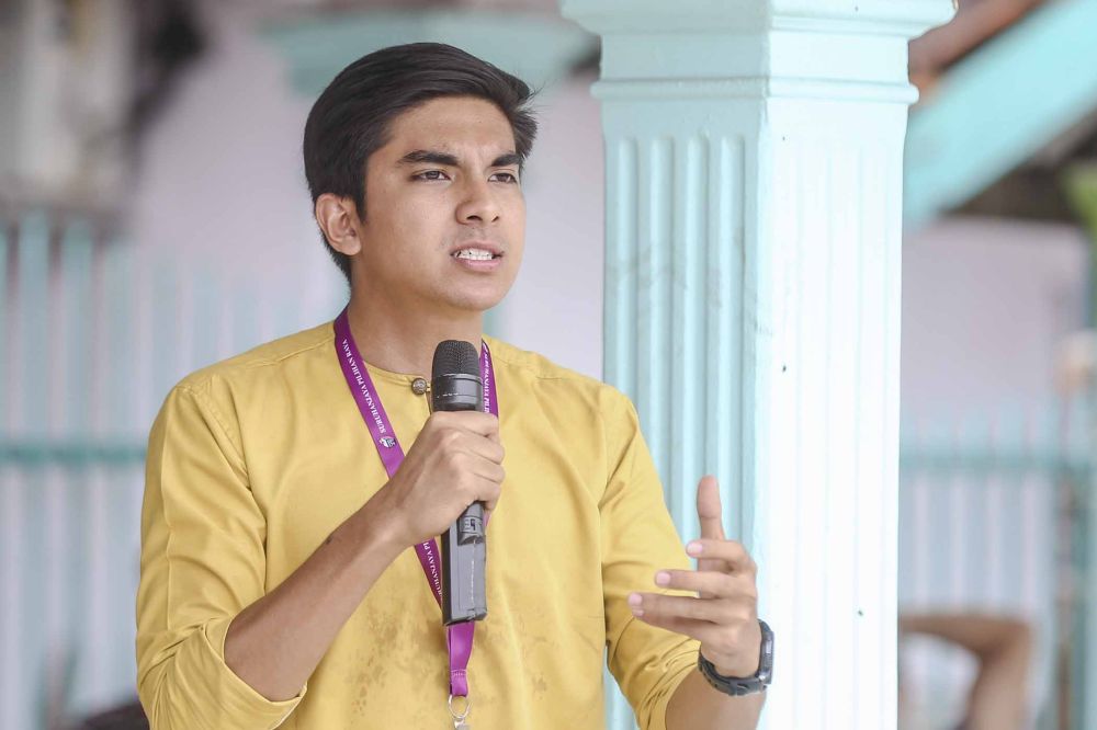 Pakatan Harapanu00e2u20acu2122s Muar candidate Syed Saddiq Syed Abdul Rahman speaks during the u00e2u20acu02dcDialog Tun Daim Bersama Pengundi Muaru00e2u20acu2122 at Pasir Yusof, Muar May 5, 2018. u00e2u20acu2022 Picture by Firdaus Latif