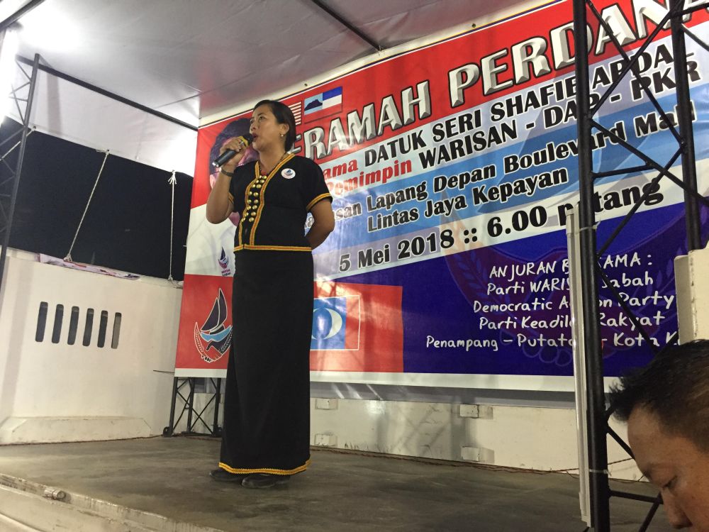 Jenifer Lasimbang singing a traditional Kadazan song. u00e2u20acu2022 Picture by Julia Chan