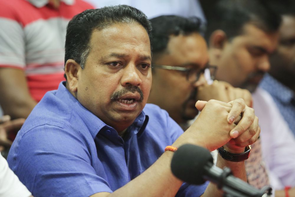 MIC vice-president Tan Sri SA Vigneswaran speaks during a press conference at MIC headquarters in Kuala Lumpur on May 23, 2018. u00e2u20acu201d Picture by Yusof Mat Isa