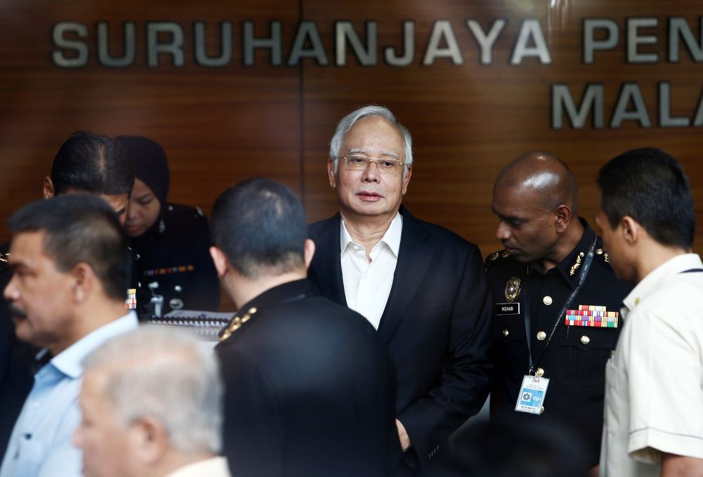 Datuk Seri Najib Razak arrives to give a statement to the Malaysian Anti-Corruption Commission (MACC) in Putrajaya May 24, 2018. u00e2u20acu201d Reuters pic