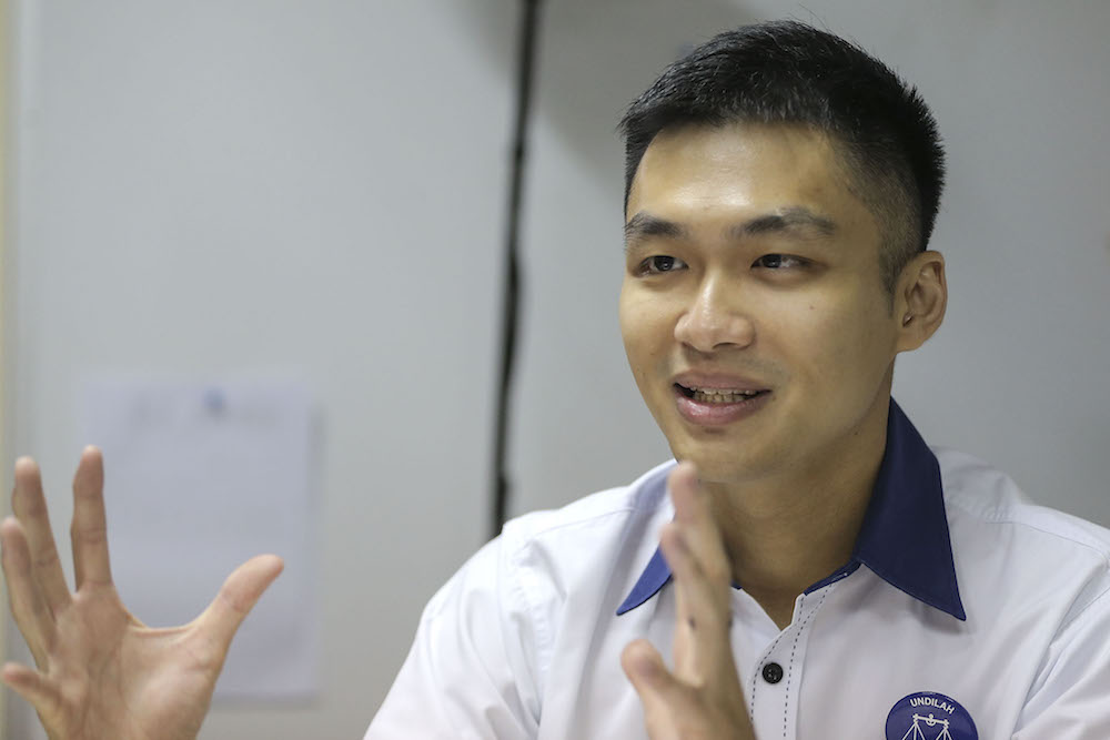 MCAu00e2u20acu2122s youngest candidate, Ryan Ho Kwok Xheng, speaks to Malay Mail in Petaling Jaya May 5, 2018. u00e2u20acu201d Picture by Azneal Ishak