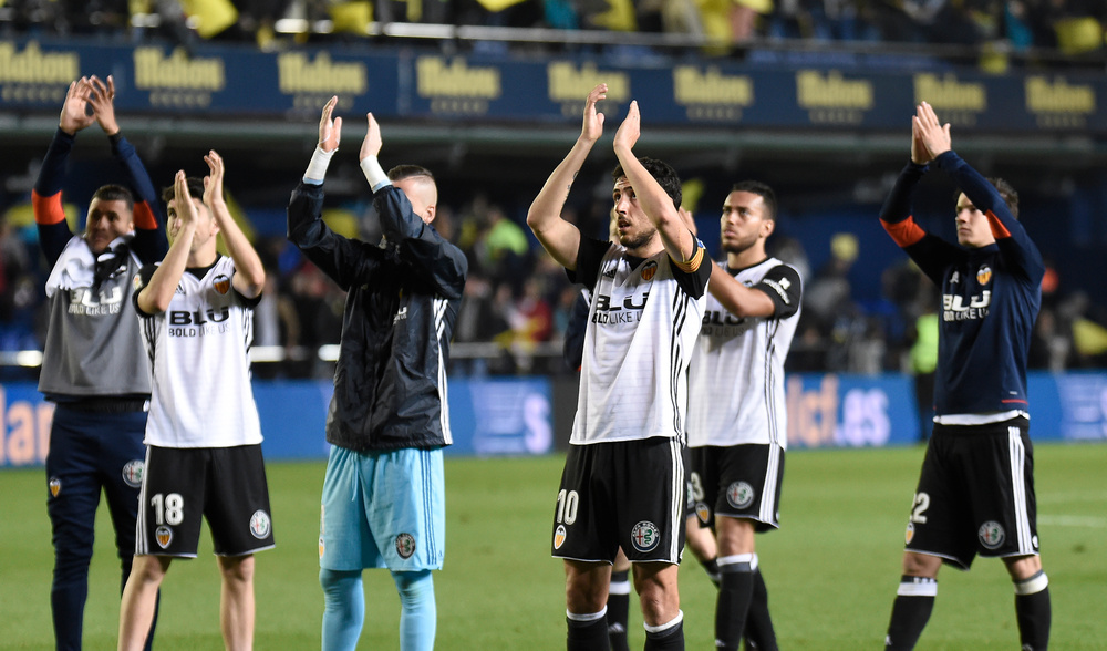 Valencia's players acknowledge fans at the end of the La Liga match between Villarreal and Valencia in Villarreal May 5, 2018. u00e2u20acu201d AFP pic