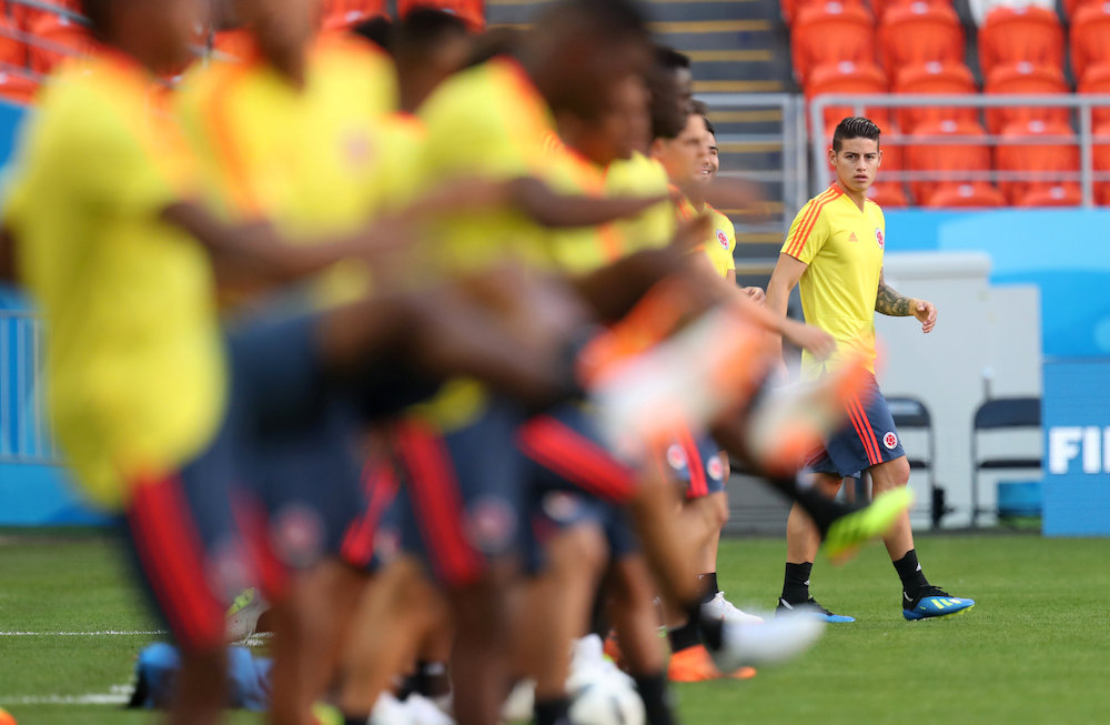 Colombiau00e2u20acu2122s James Rodriguez is seen with team mates during training in Saransk June 18, 2018. u00e2u20acu201d Reuters pic