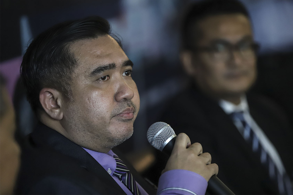 Transport Minister Anthony Loke speaks during a press conference after visiting SPAD in Kuala Lumpur June 1, 2018. u00e2u20acu201d Picture by Azneal Ishak