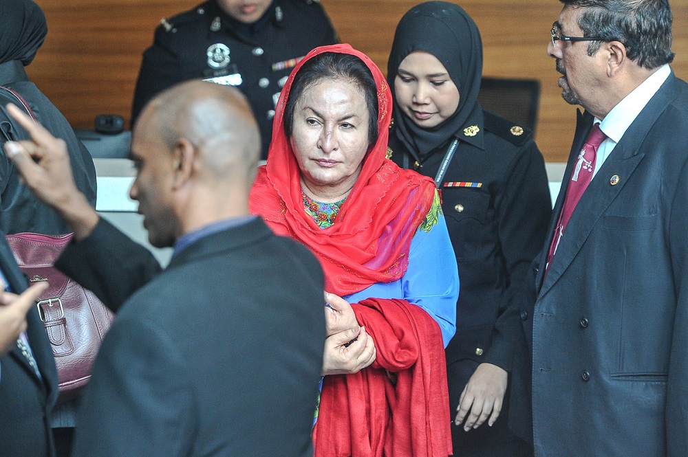Datin Seri Rosmah Mansor arrives at the Malaysian Anti-Corruption Commission in Putrajaya June 5, 2018. u00e2u20acu201d Picture by Shafwan Zaidon