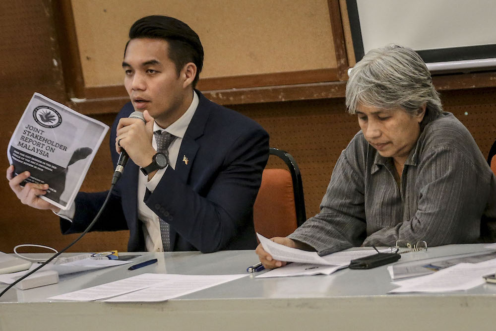 Advocacy and Capacity-building officer of EMPOWER, Rizal Rozhan, speaks at the launch of the Comango UPR Stakeholder Report in Kuala Lumpur June 7, 2018. u00e2u20acu201d Picture by Hari Anggara