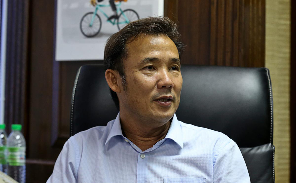 Yew said youths who could not perform academically but has interest in gaming can become professional gamers or be involved in the gaming industry. — Picture by Sayuti Zainudin