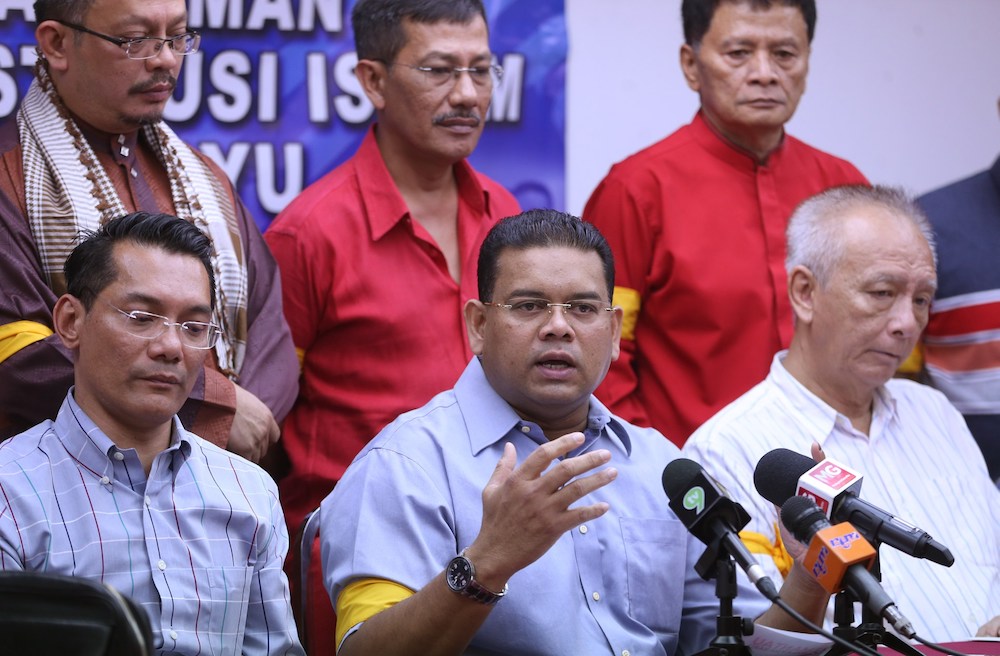 Pemantau Malaysia Baru president, Datuk Lokman Noor Adam, speaks at a press conference in Kuala Lumpur June 19, 2018. u00e2u20acu201d Picture by Razak Ghazali