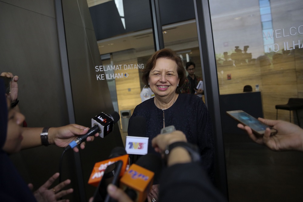 Member of the Council of Eminent Persons, Tan Sri Zeti Akhtar Aziz, speaks to reporters at Ilham Tower in Kuala Lumpur June 22, 2018. u00e2u20acu201d Picture by Yusof Mat Isa