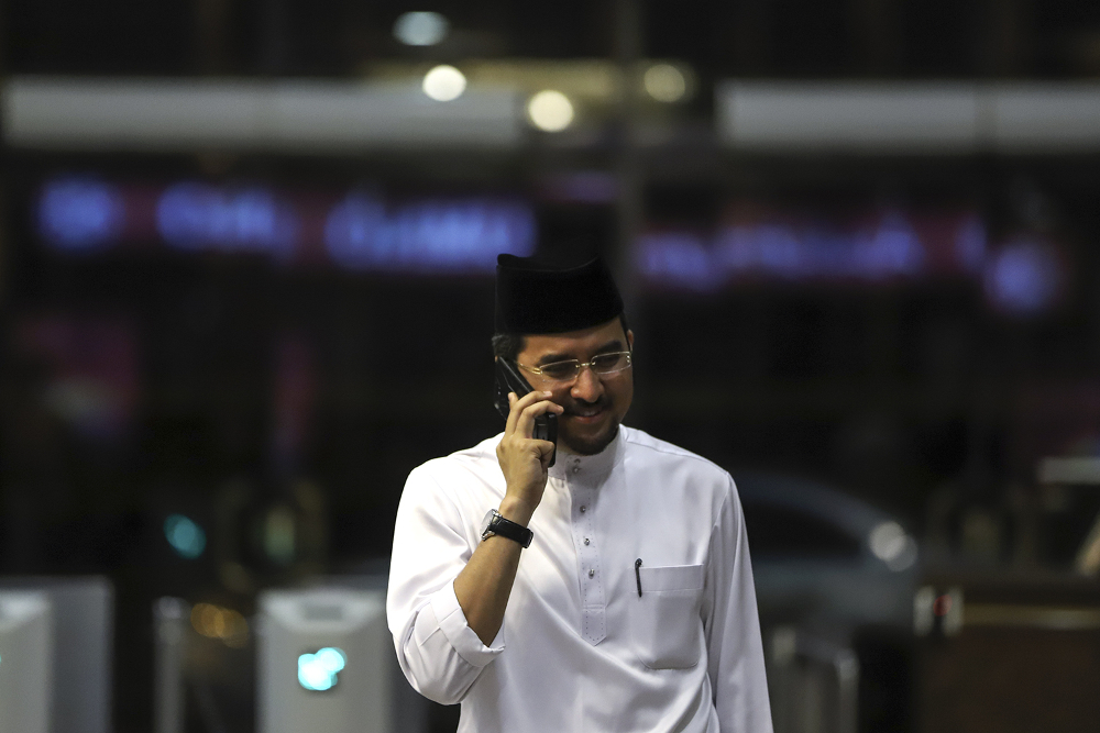 Datuk Asyraf Wajdi Dusuki has been confirmed as the new chief for Umno Youth. u00e2u20acu201d Picture by Azneal Ishak