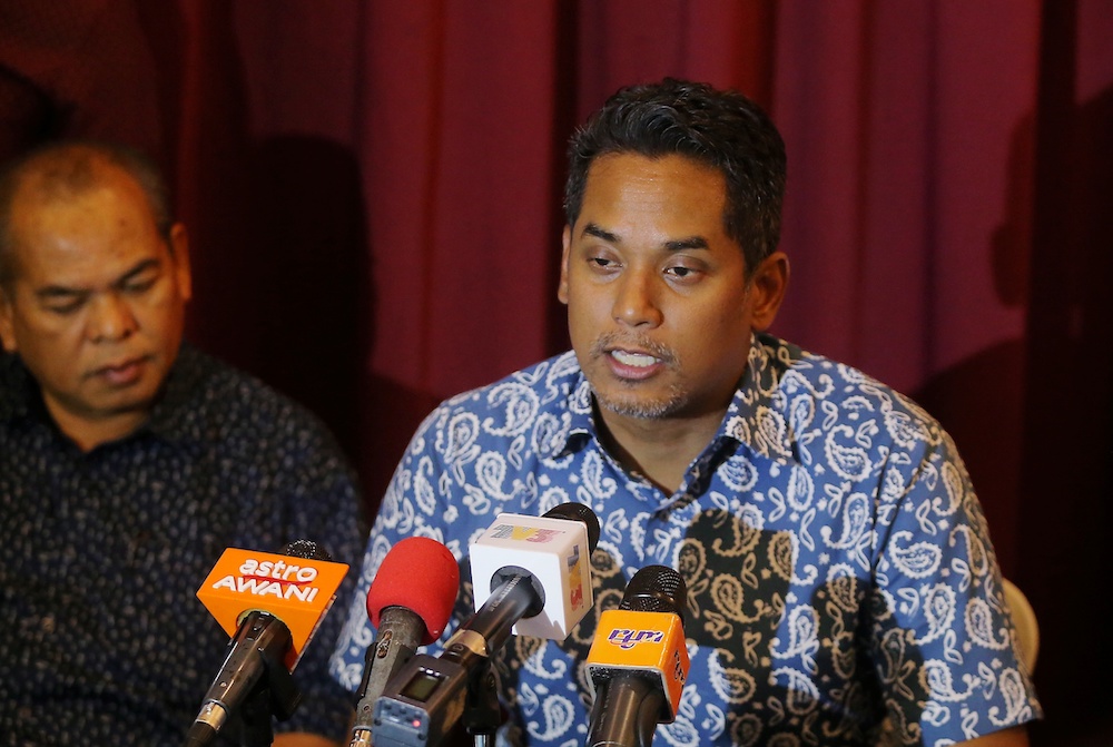 Khairy Jamaluddin speaks at an event in Ipoh June 28, 2018. u00e2u20acu201d Picture by Farhan Najib
