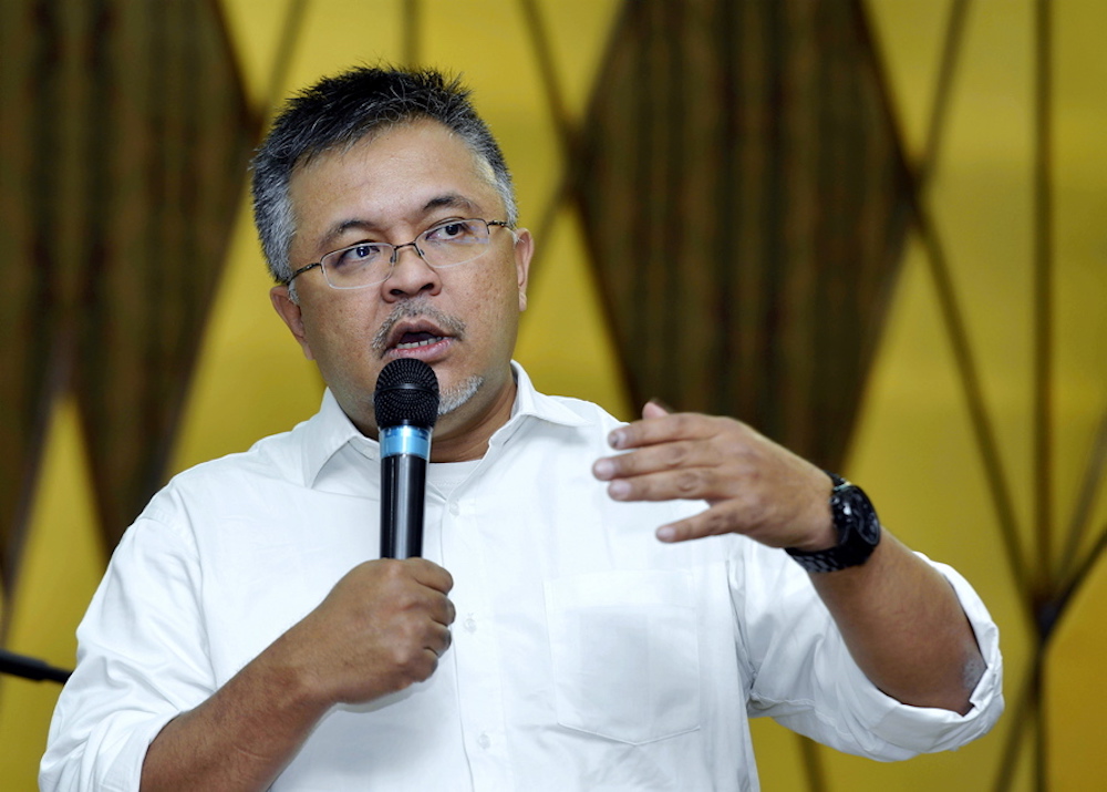Ibrahim Suffian from Merdeka Centre speaks during a post-GE14 analysis at IIUM in Kuala Lumpur June 28, 2018. u00e2u20acu2022 Picture by Ham Abu Bakar