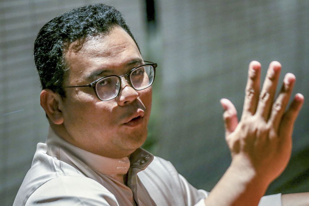 Selangor Exco Amirudin Shari speaks to Malay Mail during an interview in Bangsar June 6, 2018. u00e2u20acu2022 Picture by Hari Anggara