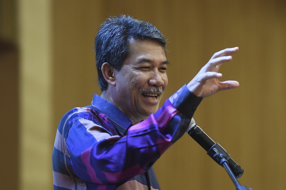 Datuk Seri Mohamad Hasan speaks at an event in Seremban June 22, 2018. u00e2u20acu201d Bernama pic