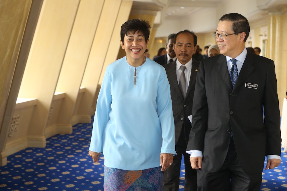 Datuk Nor Shamsiah Mohd Yunus and Lim Guan Eng attend a press conference at the Finance Ministry  in Putrajaya June 22, 2018. u00e2u20acu201d Picture by Zuraneeza Zulkifli