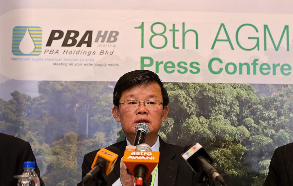 PBAPP chairman Chow Kon Yeow speaks to reporters after the 2018 PBA Annual General Meeting in Geroge Town June 28, 2018. u00e2u20acu2022 Picture by Sayuti Zainudin