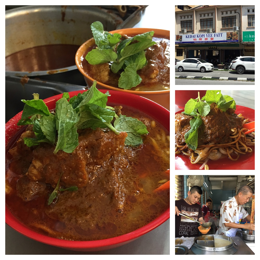 The dry curry mee shop is definitely a must-try. If you're lost just ask the Ipoh guys for 'that curry mee shop in front of the school'. — Pictures by Chris Mohan