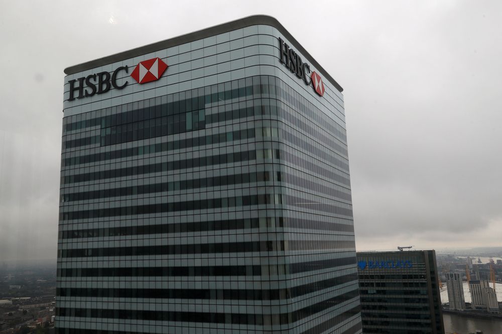 The HSBC bank building is seen at Canary Wharf in London, May 17, 2017. u00e2u20acu201d Reuters pic