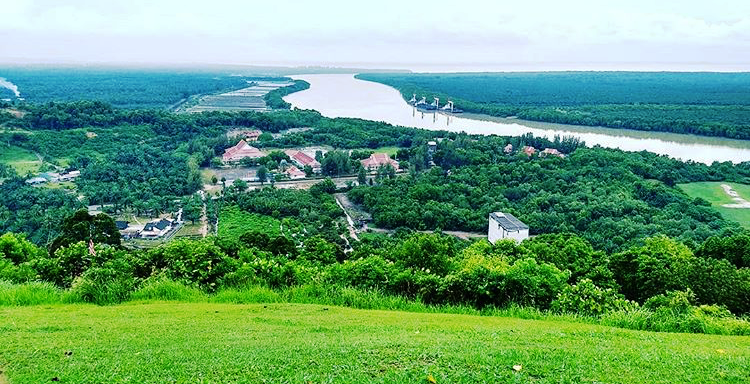 The hike up was worth it. — Picture by Chris Mohan