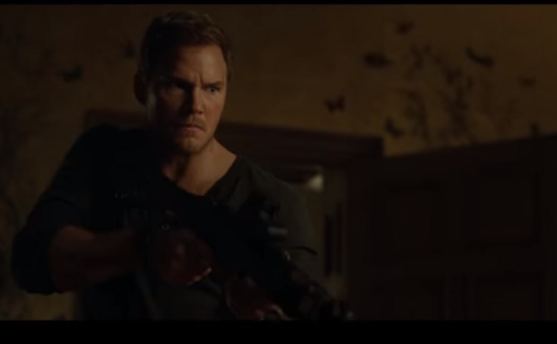 Owen (Chris Pratt) and Claire (Bryce Dallas Howard) race to save themselves and their dinosaurs in u00e2u20acu02dcJurassic World: Fallen Kingdom.u00e2u20acu2122 u00e2u20acu201d Picture courtesy of Universal Pictures