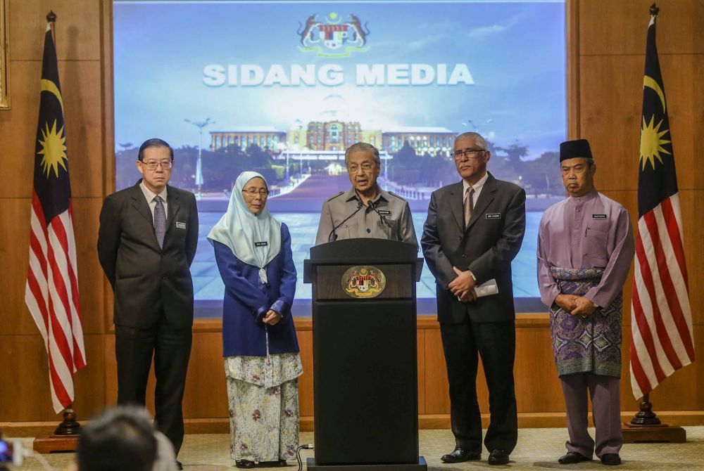 Prime Minister Tun Dr Mahathir Mohamad speaks during a press conference at the Perdana Putra Complex in Putrajaya June 8, 2018. u00e2u20acu201d Picture by Firdaus Latif