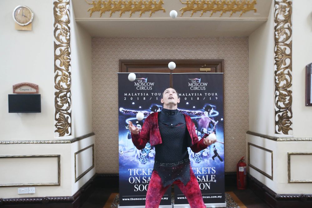 World famous juggler Krachinov is just one of the many Russian performers who are set to dazzle Malaysian audiences.