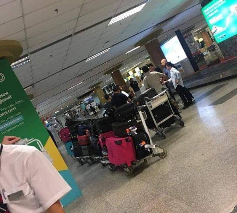 Luggage believed to belong to Datuk Seri Najib Razak and Datin Seri Rosmah Mansor were spotted at the Langkawi airportu00e2u20acu2122s baggage reclaim area on June 16,2018. u00e2u20acu201d Picture via Facebook/Nor Saidi Nanyan