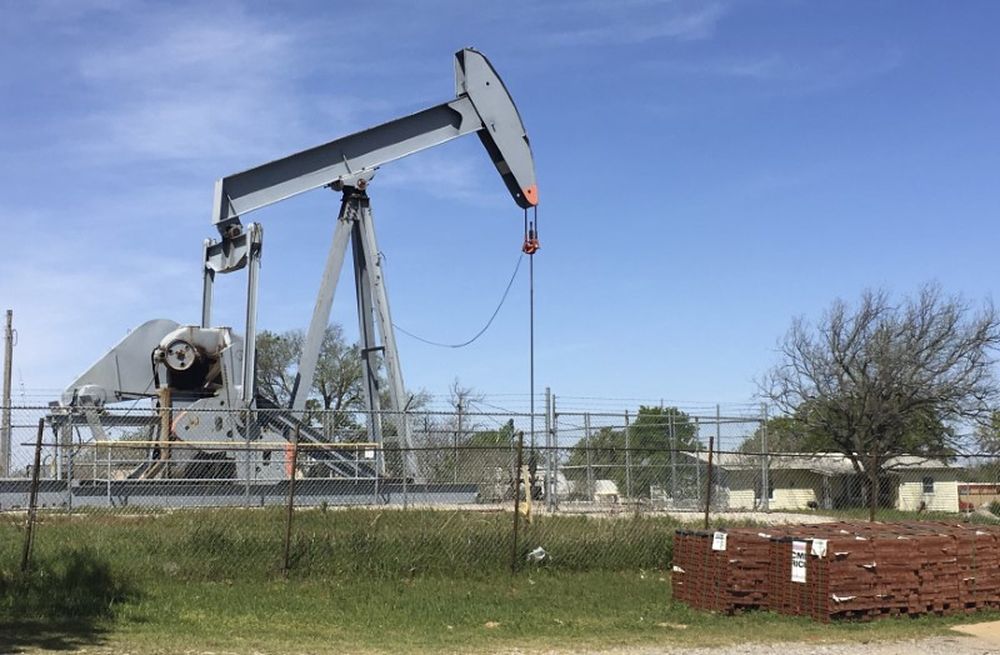 An oil pumpjack is seen in Velma, Oklahoma US, April 7, 2016. u00e2u20acu201d Reuters pic