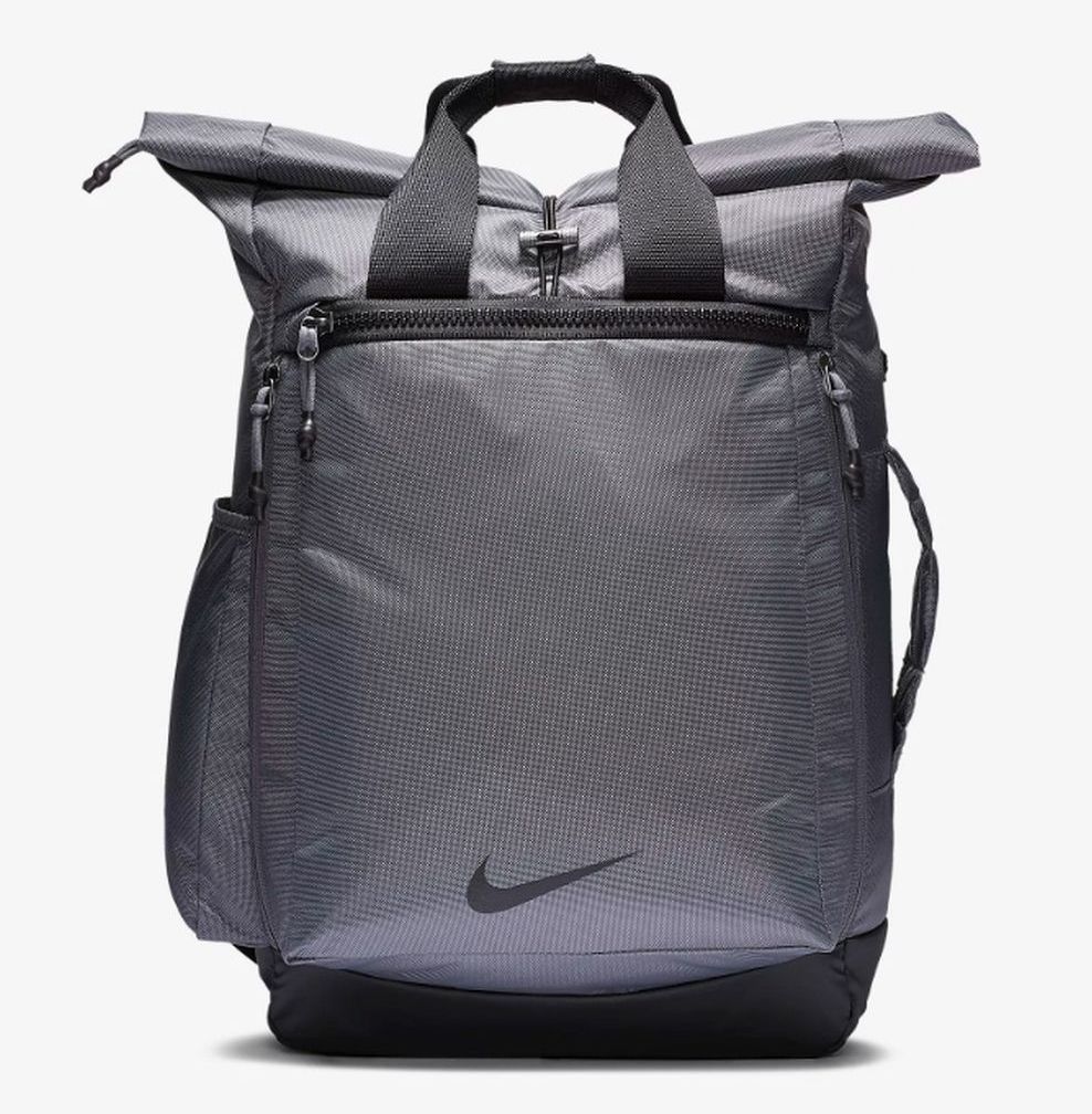 The Nike Vapor Energy 2.0 Training Backpack is perfect for those who take their workouts and their athleisure style seriously. 