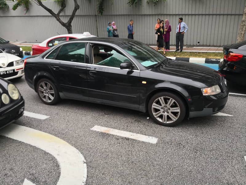 According to eyewitnesses, two men on a blue Yamaha 123 motorcycle splashed acid at the victim through the car window. 