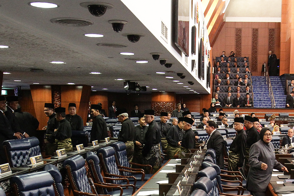 Opposition lawmakers from Barisan Nasional (BN) and PAS storm out of the Dewan Rakyat in protest, July 16, 2018. u00e2u20acu201d Picture by Miera Zulyana