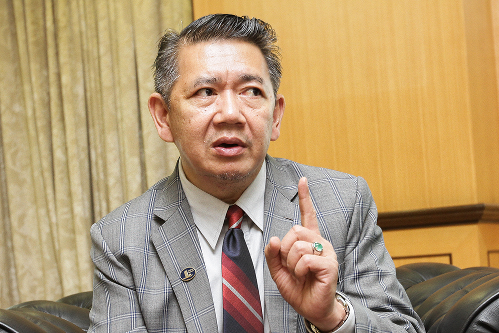 Agriculture Minister, Salahuddin Ayub, speaks to Malay Mail at the Ministry of Agriculture in Putrajaya July 3, 2018. u00e2u20acu201d Picture by Miera Zulyana
