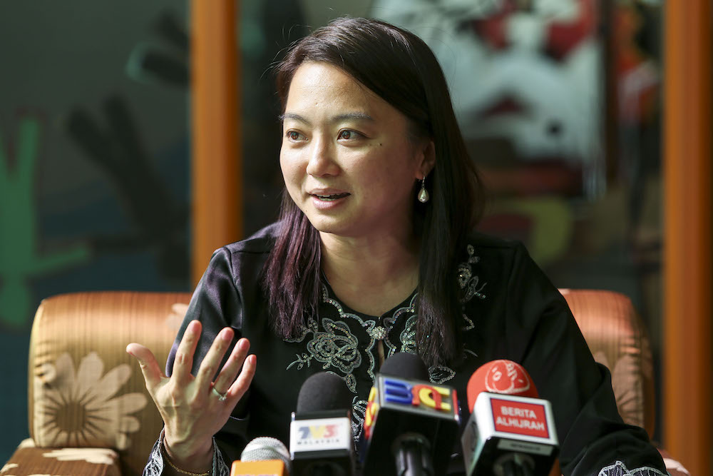 Deputy Women, Family and Community Development Minister, Hannah Yeoh, speaks during a press conference in Putrajaya July 5, 2018. u00e2u20acu201d Picture by Yusof Mat Isa