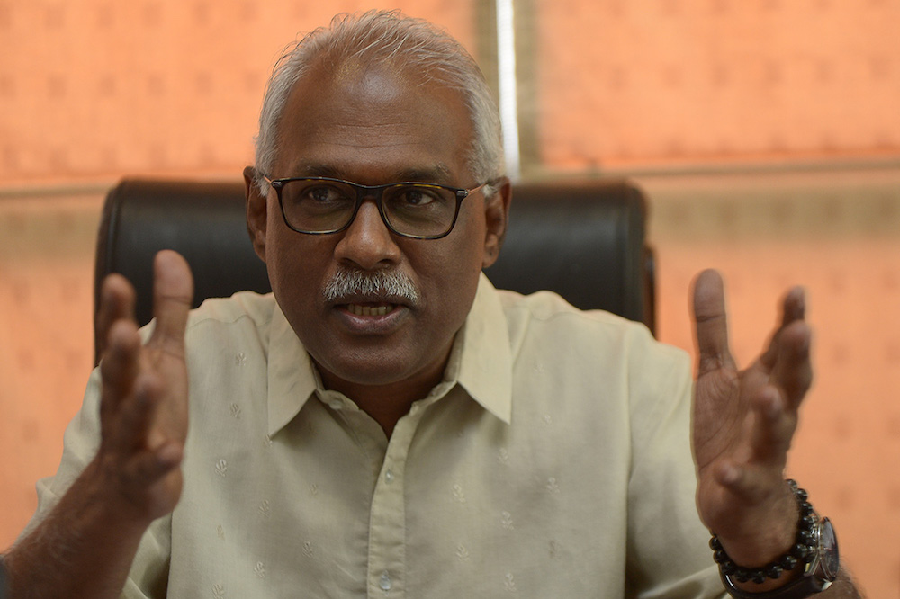 Klang MP Charles Santiago speaks during a press conference at his office in Bandar Bukit Tinggi July 8, 2018. u00e2u20acu201d Picture by Mukhriz Hazim