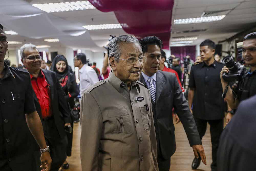 Parti Pribumi Bersatu Malaysia chairman Tun Dr Mahathir Mohamad leaves after a press conference in Petaling Jaya July 20, 2018. u00e2u20acu201d Picture by Firdaus Latif