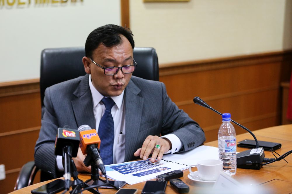Deputy Minister of Communication and Multimedia Eddin Syazlee Shith is pictured at a briefing at Wisma TV, Angkasapuri July 5 2018. u00e2u20acu201d Picture by Ahmad Zamzahuri
