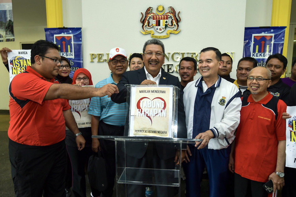 Datuk Pengelola Bijaya Diraja Datuk Wan Ahmad Dahlan Ab Aziz launches the Tabung Harapan Malaysia collection drive at Istana Negara in Kuala Lumpur July 27, 2018. u00e2u20acu201d Bernama pic