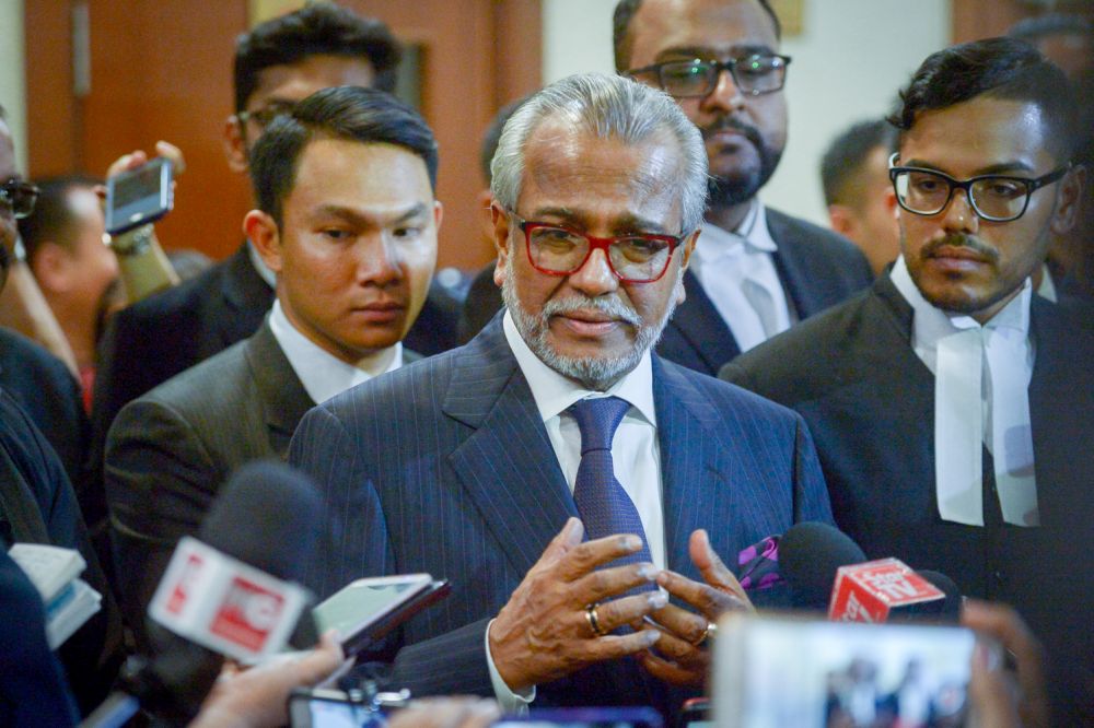 Najib's lawyer Tan Sri Shafee Abdullah speaks during a press conference before leaving the KL High Court, July 4, 2018. u00e2u20acu2022 Picture by Mukhriz Hazim