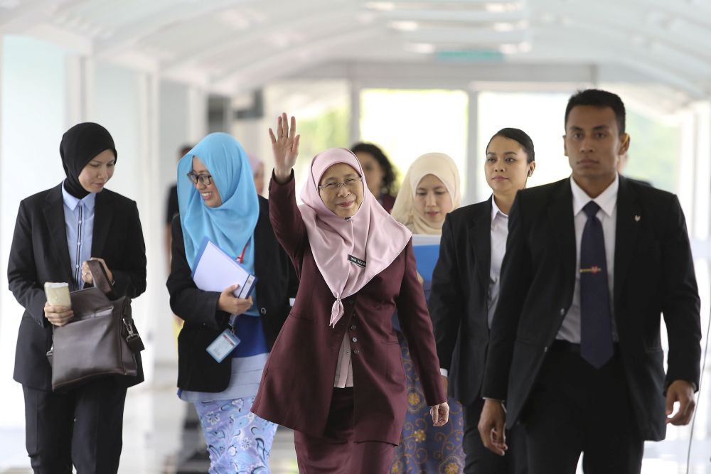 Deputy Prime Minister Datuk Seri Dr Wan Azizah Wan Ismail arrives at Parliament in Kuala Lumpur on July 31, 2018. u00e2u20acu2022 Picture by Yusof Mat Isa
